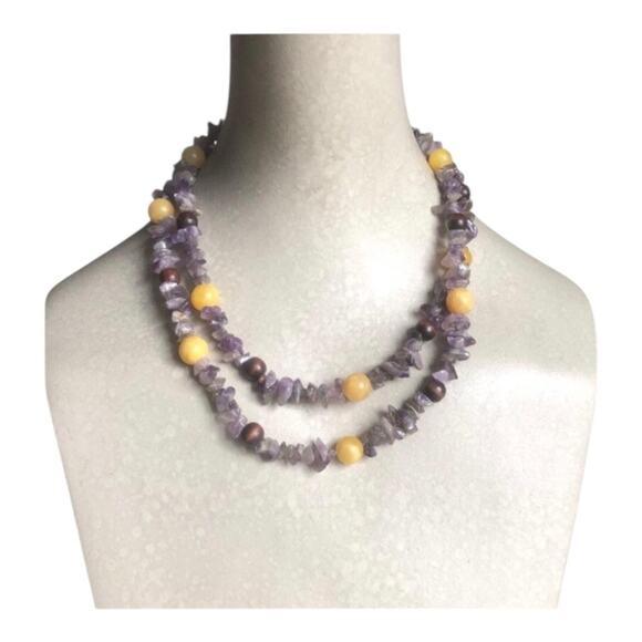 Retro Summer Vibe Beaded Irregular Shaped Purple and Yellow Beads Necklace - Picture 3 of 9